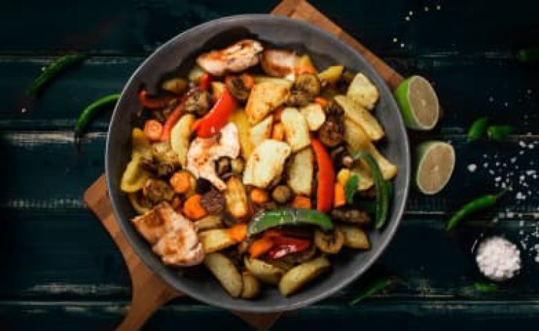 Innovative Hot Chessy Raw Pasta Make Creator.